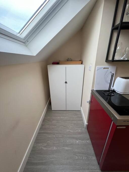 6 Studio Flat, 50M To Airbus 布里斯托 外观 照片